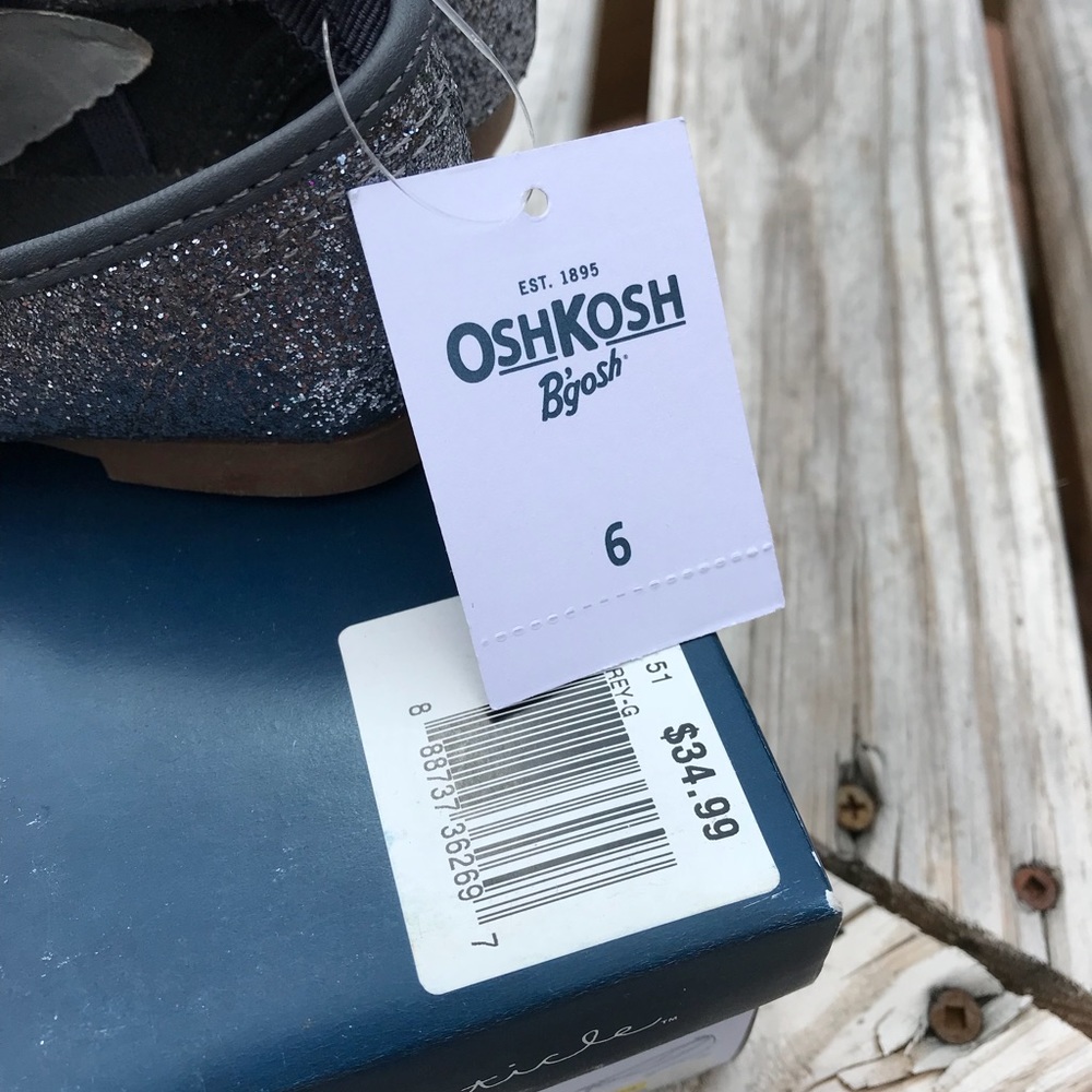 NIB OshKosh Audrey Silver Glitter Toddler Shoes - Picture 4 of 7